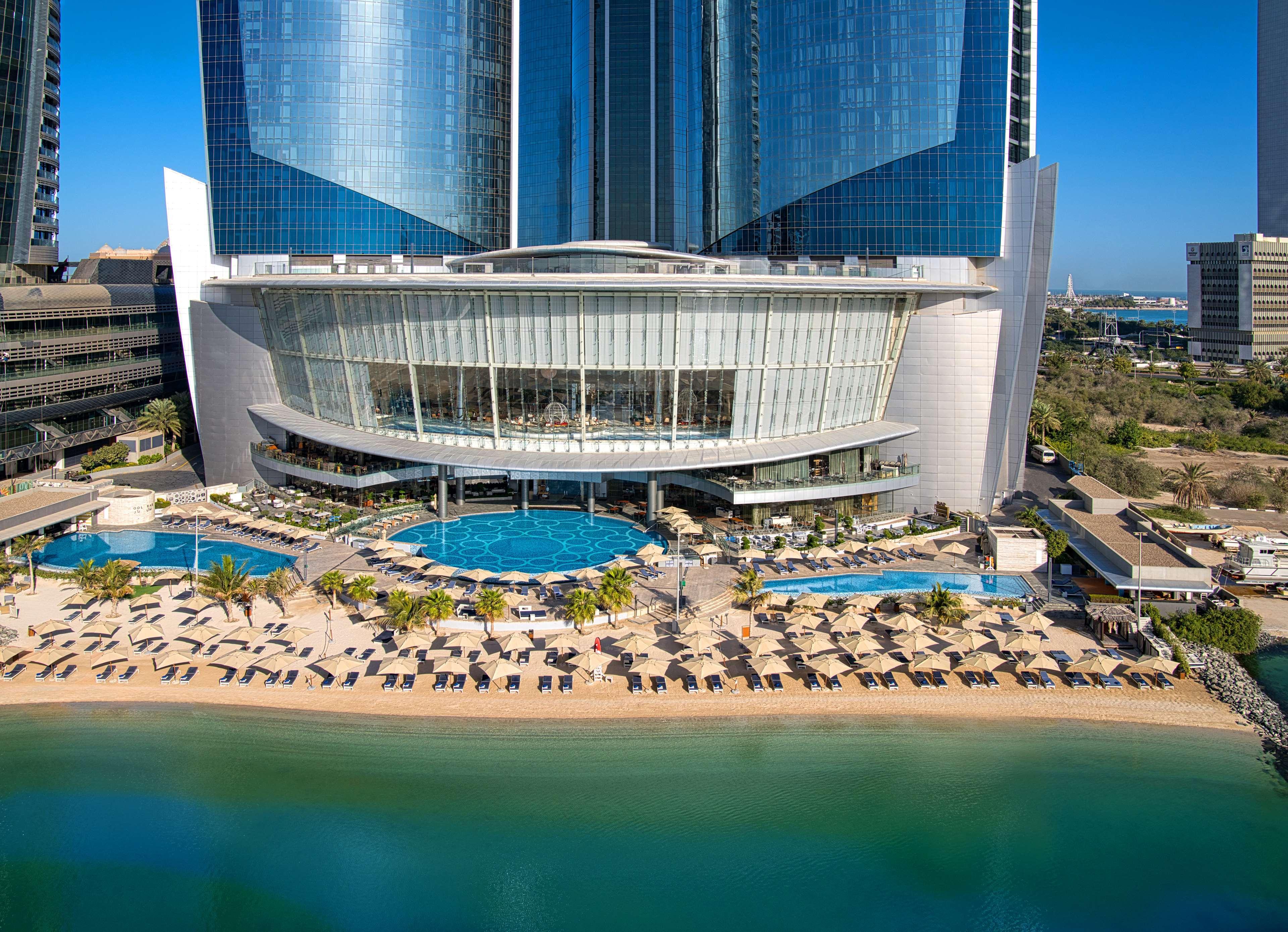 Отель Conrad Abu Dhabi Etihad Towers Экстерьер фото